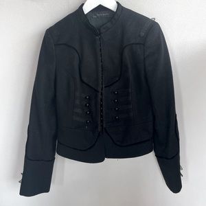 Wool black jacket with hook closures